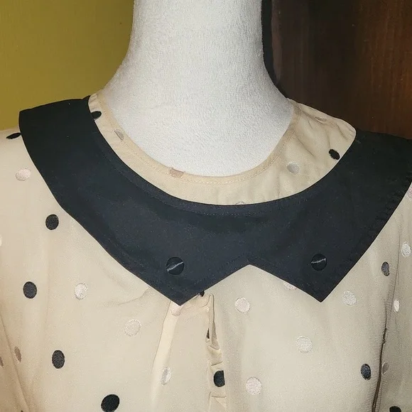 Marc By Marc Jacobs Cream and Black Blouse - Picture 2 of 6